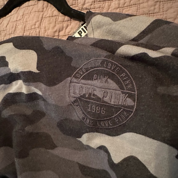 Victoria Secret camo sweater - Picture 6 of 6